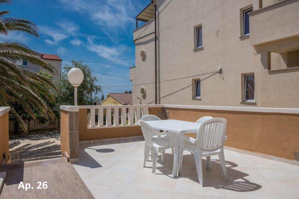 Apartments Bella Sky II Novalja Extérieur photo